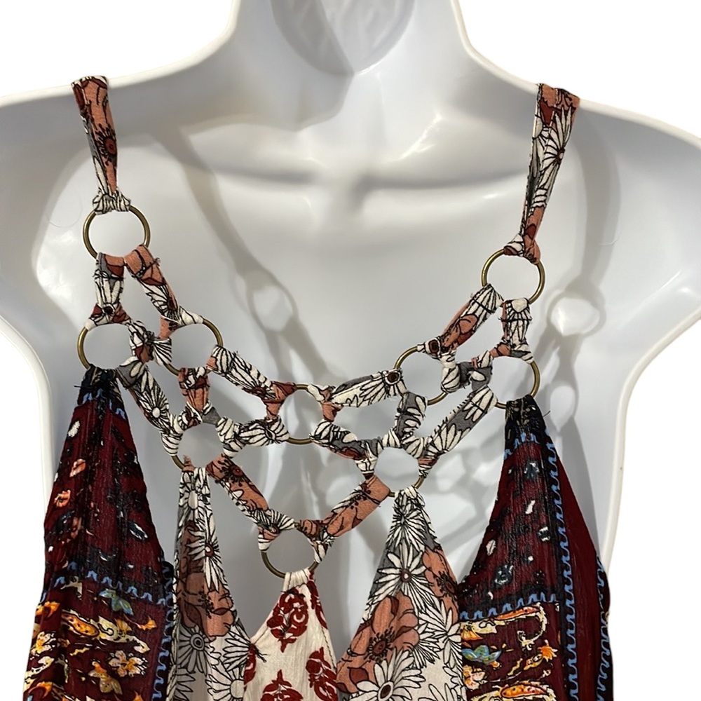 Buckle gimmicks bohemian summer shirt with metals & cloth design/pattern. Medium - Picture 10 of 12